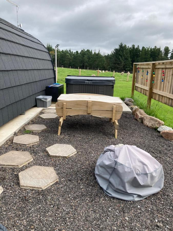 Robins Nest Glamping Pod With Hot Tub Ξενοδοχείο Keith Εξωτερικό φωτογραφία